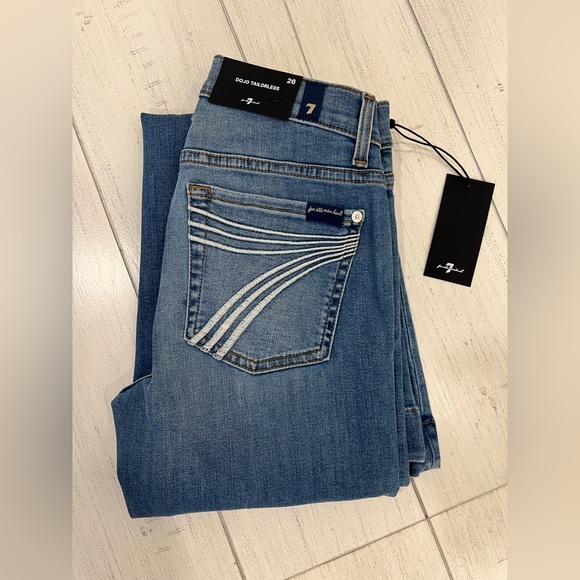 7 For All Mankind Denim - 7 For All Mankind Tailorless Dojo Jeans Women's Trousers NWT 7FAMK NWT Size 26